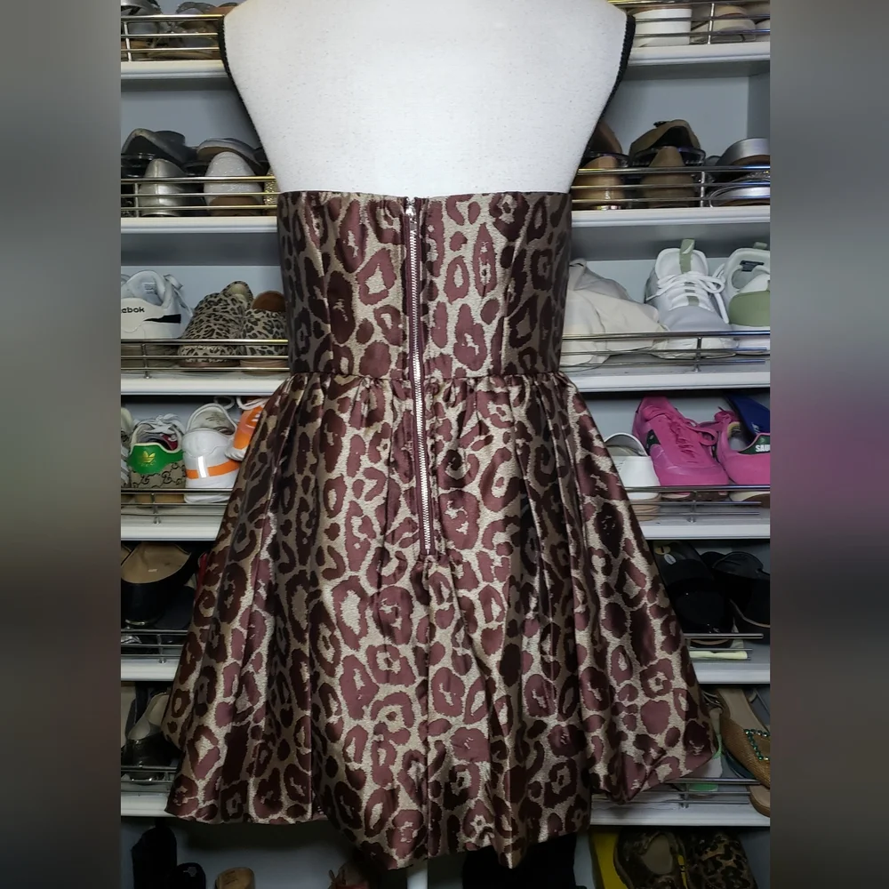 ee:some LEOPARD BUBBLE DRESS - Picture 3 of 7